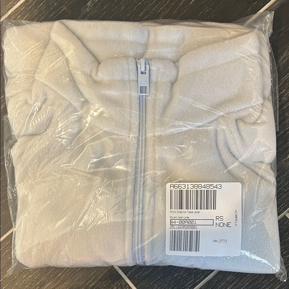 Arctic Expedition Fleece Jacket Ancient White Size Large